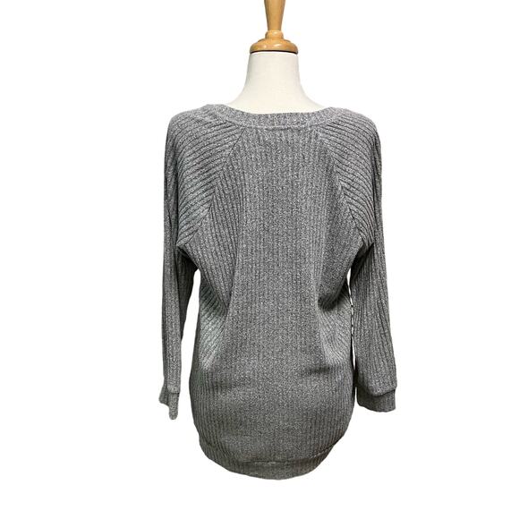 Wilfred Free Aritzia Sweater Sz S Gray V Neck 3/4 Sleeves Oversized Minimalist - Picture 6 of 9